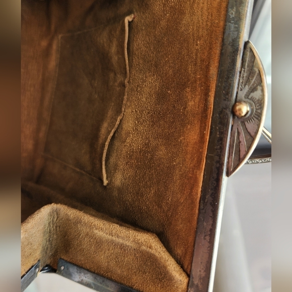 Antique Tooled Leather Purse Floral Design ‎ Art Nouveau Turnlock Bag - Picture 11 of 12
